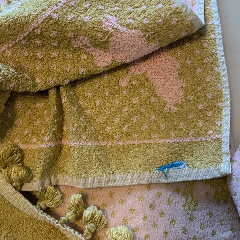 Besana Made in Italy pink & Gold Reversible Towel  POODLES Tassel Fringe vintage